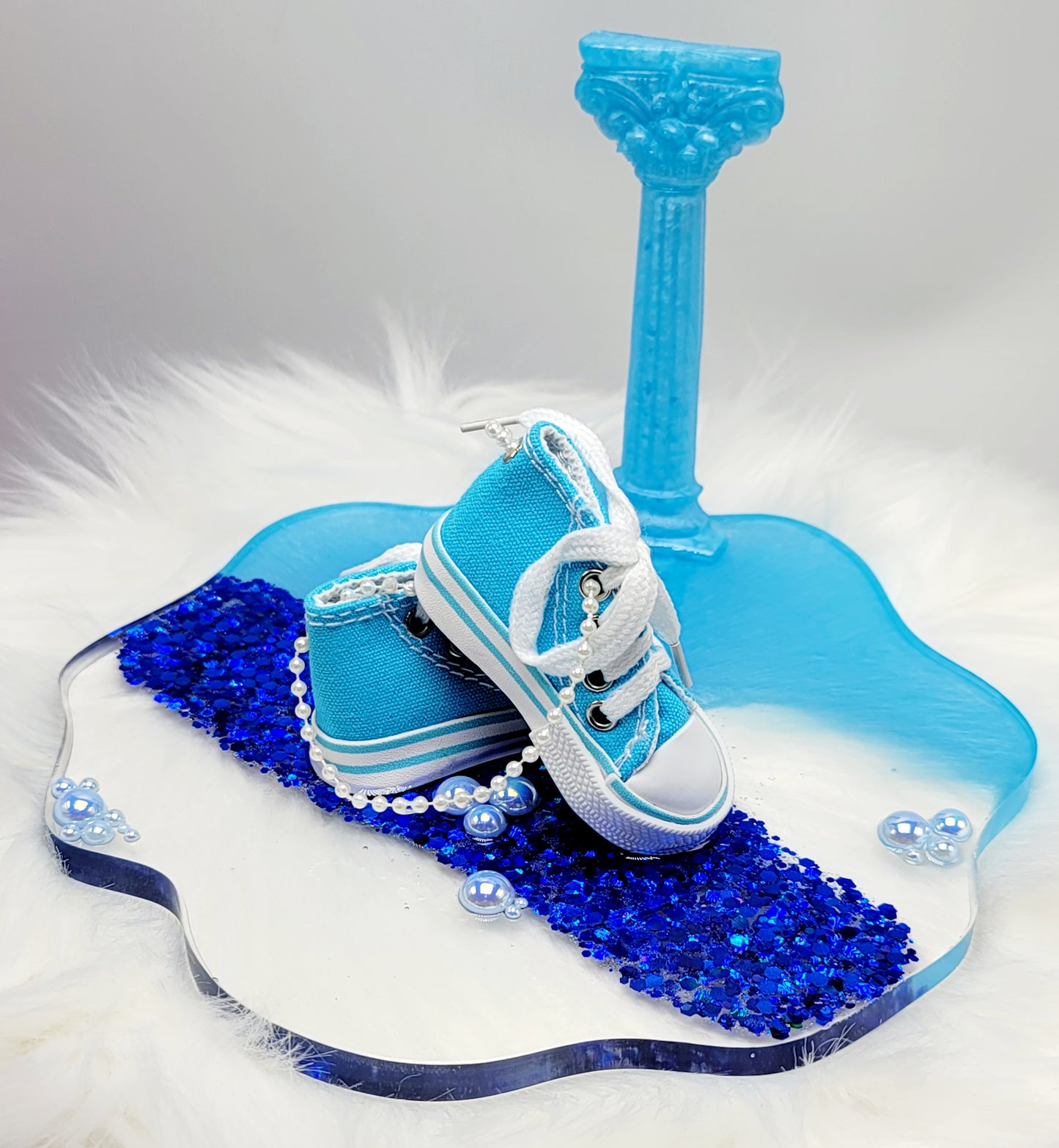 Chucks & Pearls Phone Stand