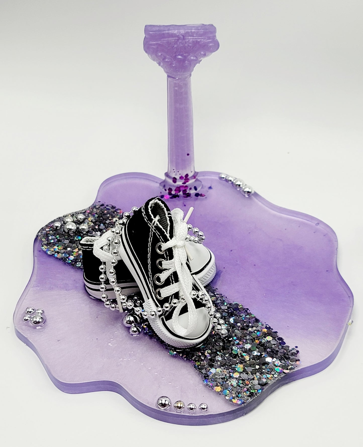 Chucks & Pearls Phone Stand