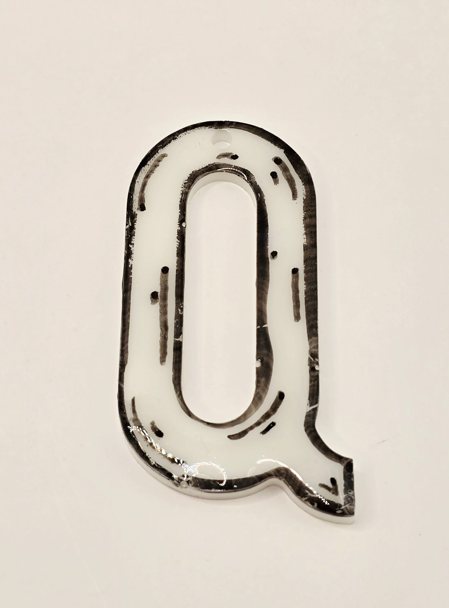 Cartoon E-Niche-Elle Keychains