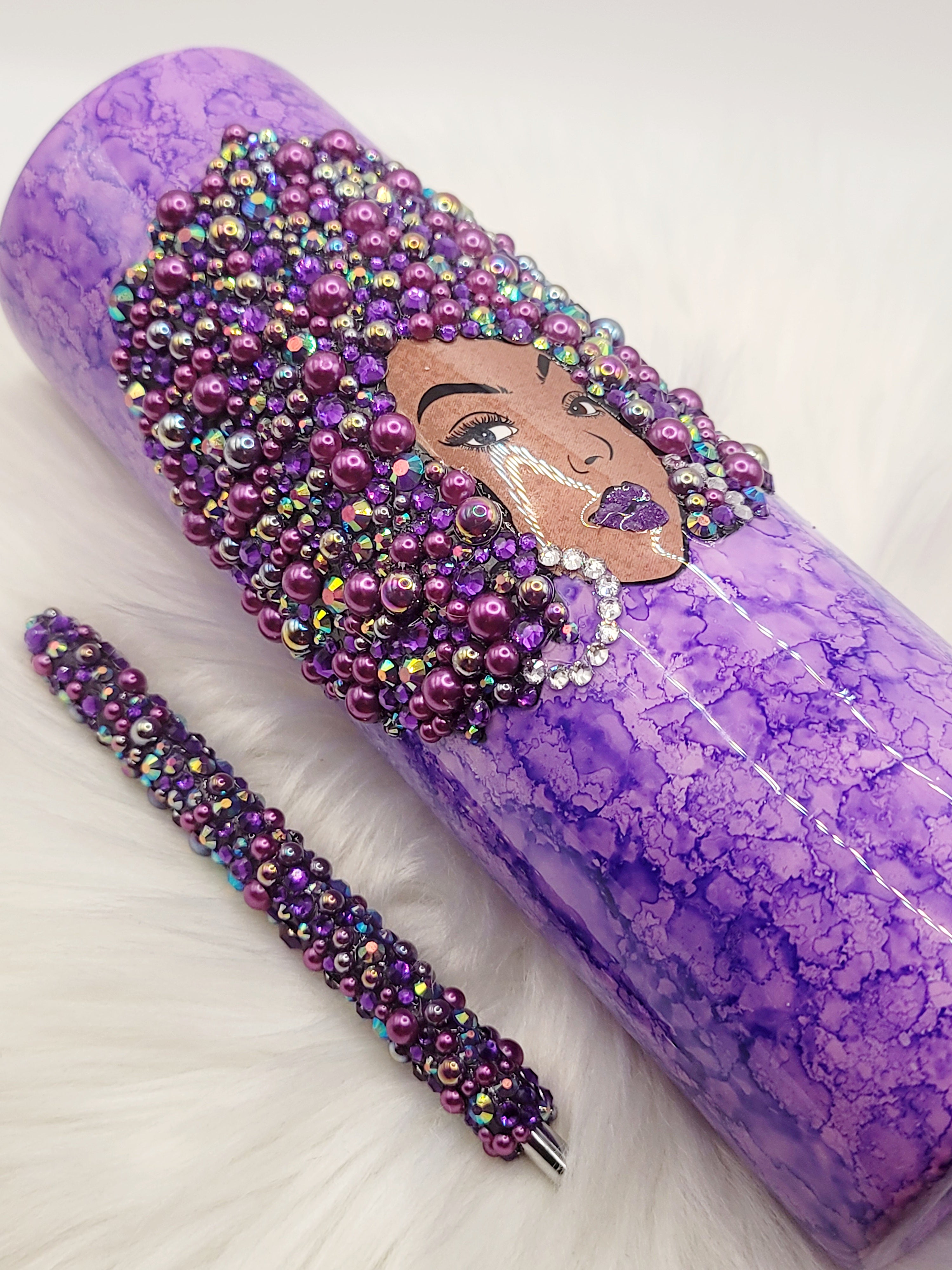 Elle's Limited Edition Tumbler 013 – The Ellegant Swag Boutique
